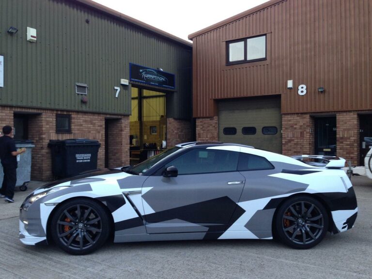 How to Choose the Right Car Vinyl Wrap for Your Needs?