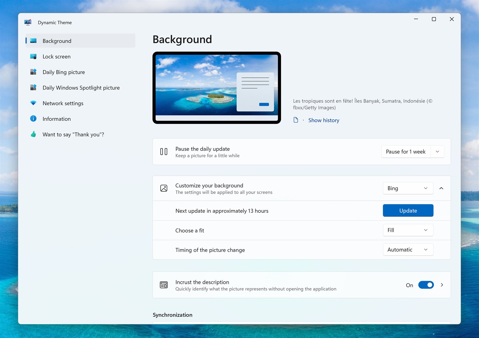 Launch the app and select whether you want a static or dynamic theme.
